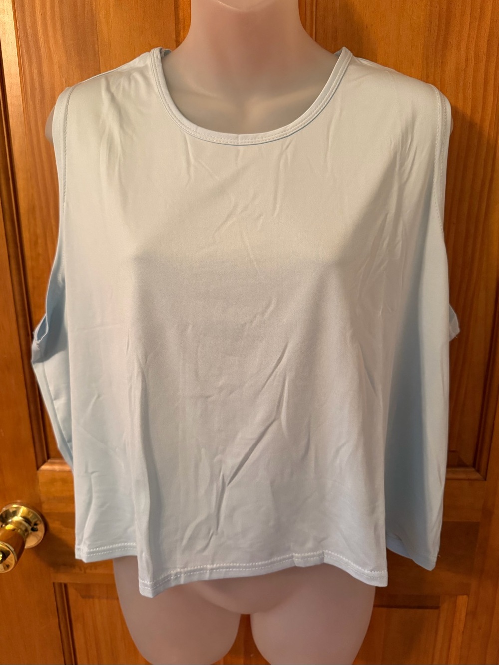 Light Blue Women’s Sleeveless Scoop Neck Top